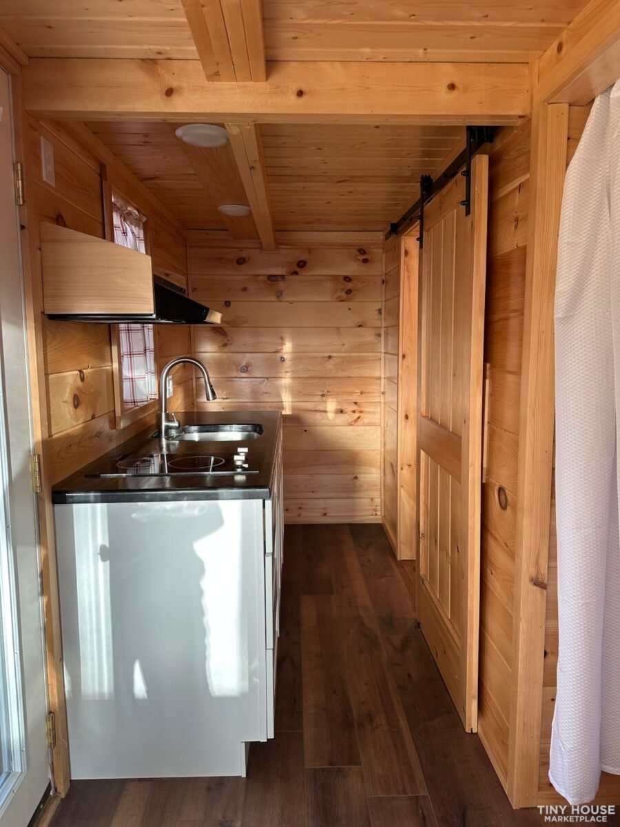 8×24 Craftsman Tiny House by ITH in Tennessee Community 004