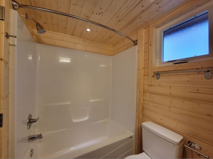 Classic King Tiny House Lot 9 Canoe Bay Village 007