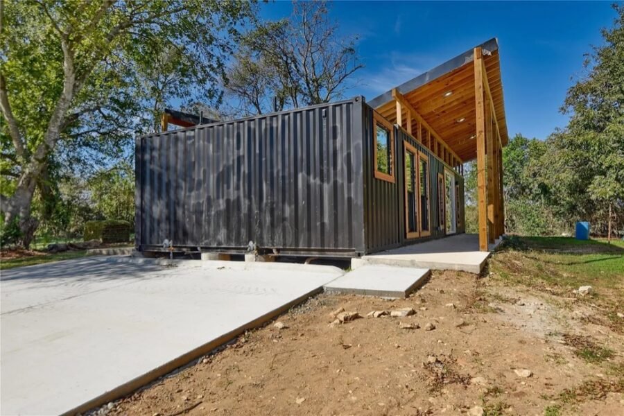 Duplex Shipping Container Home Brenham Texas 003