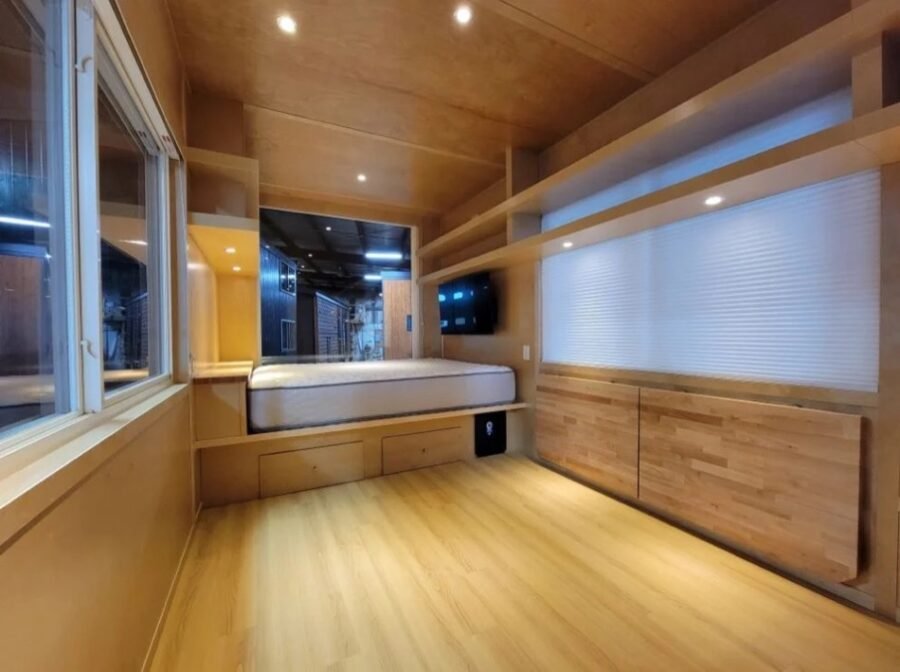 eVista Tiny House Tour 002