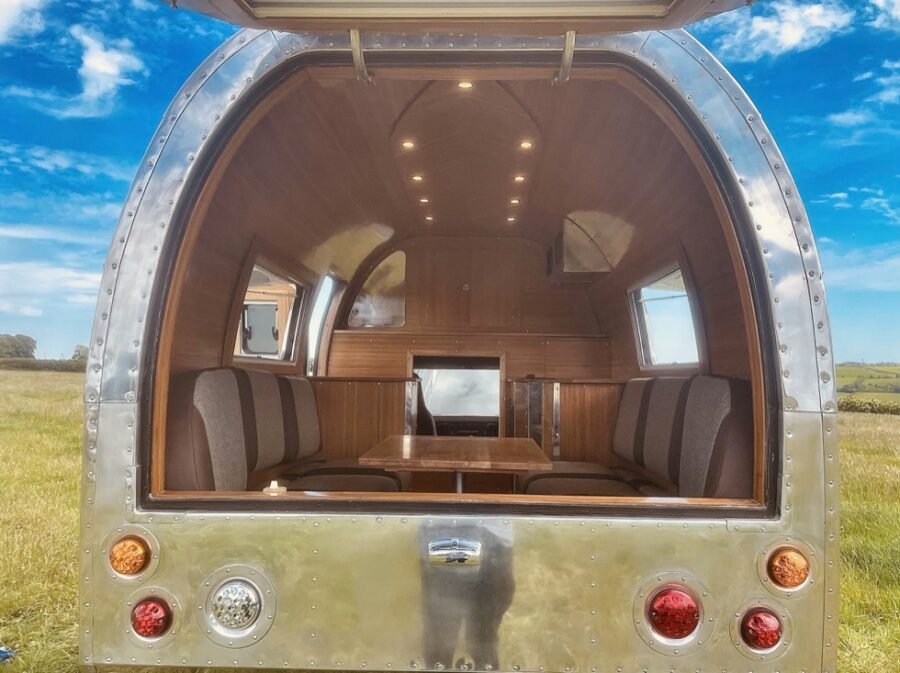 The Aurochs 001 Duckworth Overland 004