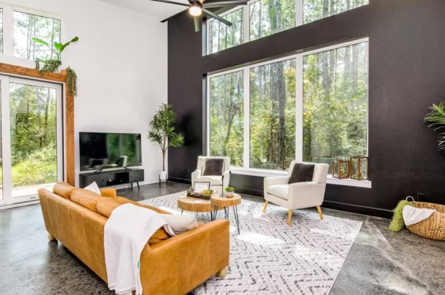 The Pine House: Modern Cabin in Pace, Florida