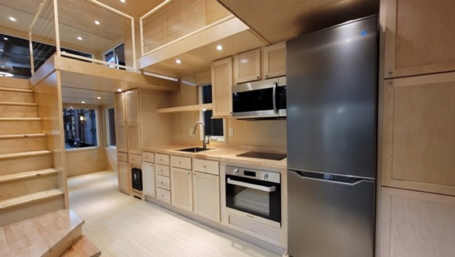 custom-eone-tiny-house-002-900x509-1 Custom eOne Tiny house 002