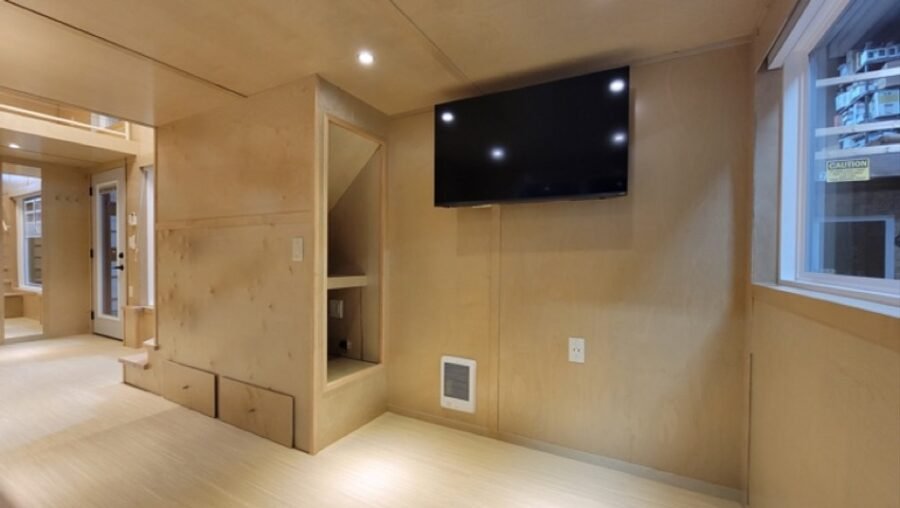 eone-tiny-house-003-900x508-1 eOne Tiny House 003