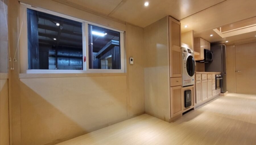 eone-tiny-house-004-900x509-1 eOne Tiny House 004