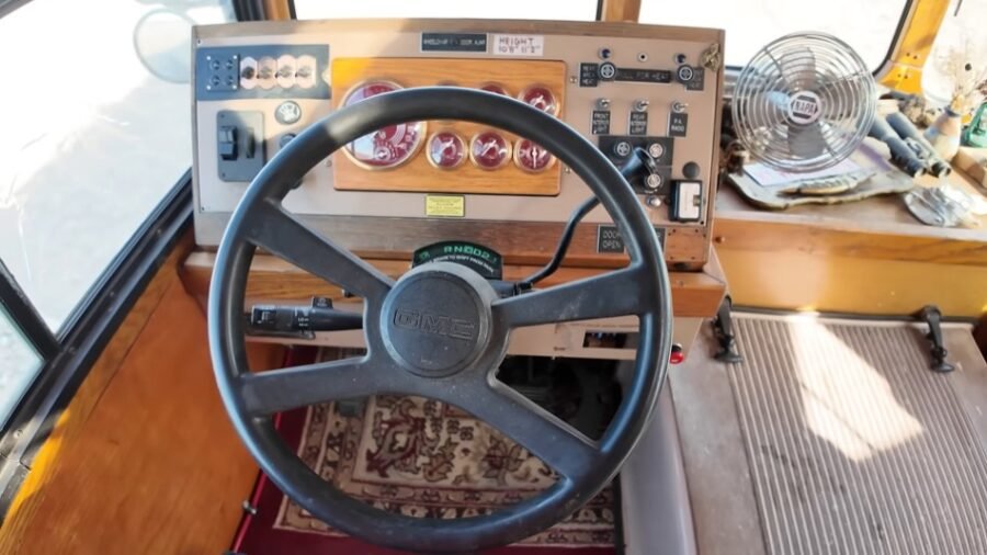 Squally the Trolley 005