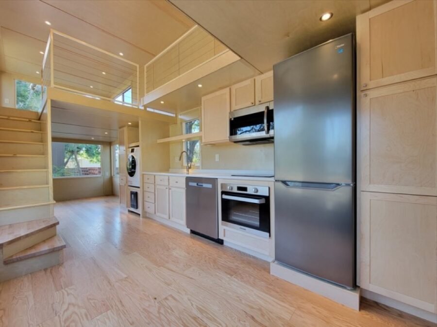 eOne XL Wide Tall Florida The Oaks Village 003