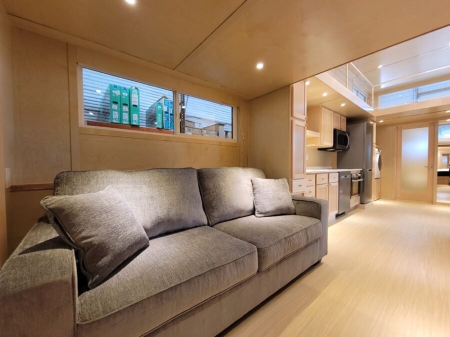 The Ultimate Tiny House Escape Traveler 004