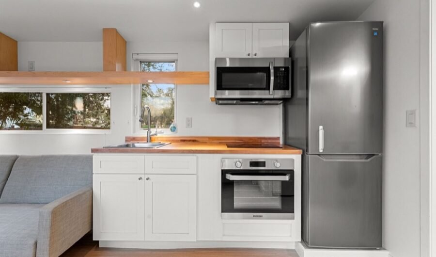 eBoho XL Tiny House Palm Court 003