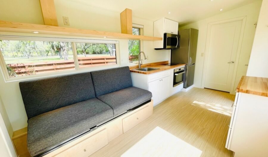 eBoho XL Tiny House Palm Court 005