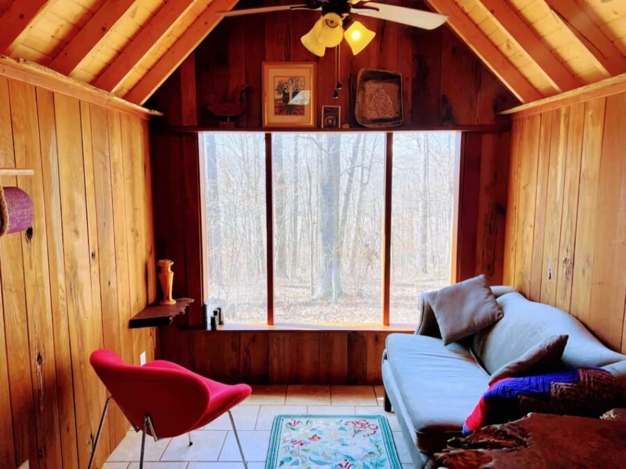 The Tiny House of Paul 002