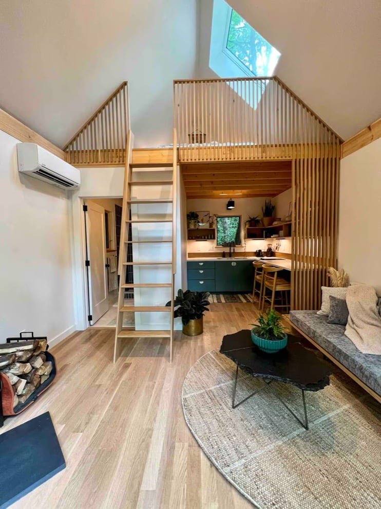 Understory Tiny House in Swannanoa 002