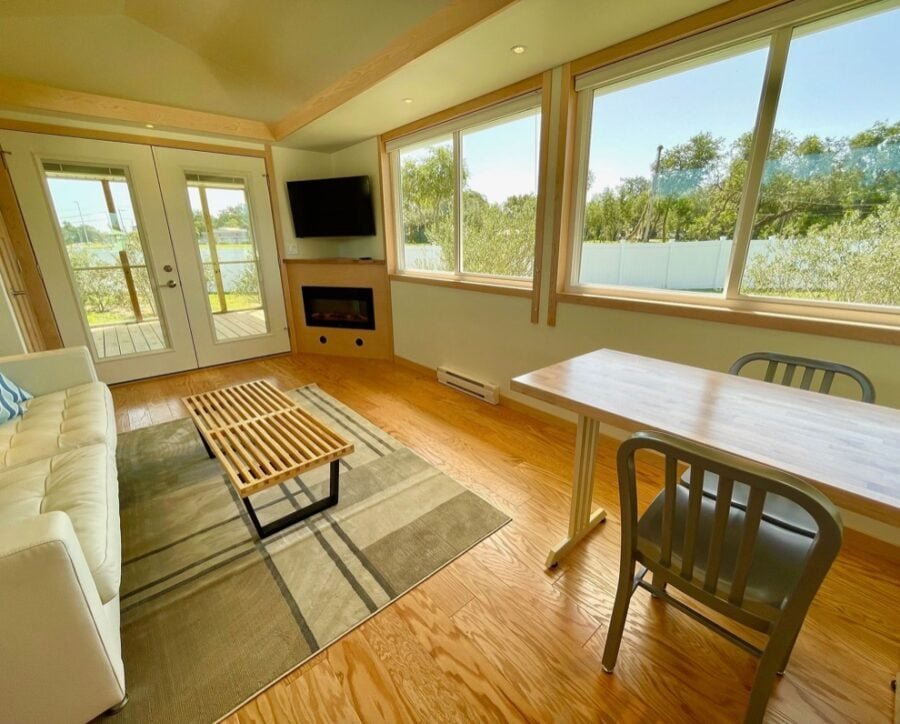 Classic King Tiny House at Escape Tampa Bay Village 004