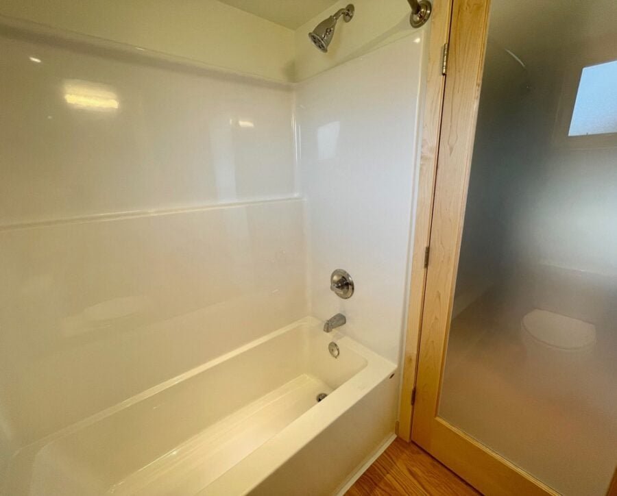 Classic King Tiny House at Escape Tampa Bay Village 009