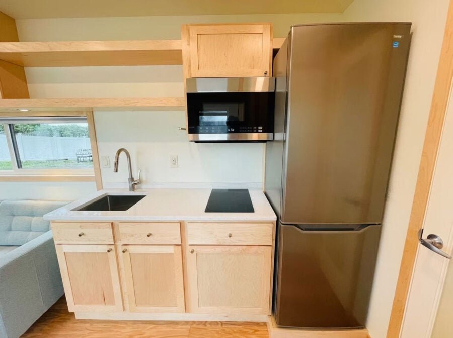 evista-xl-tiny-house-003-1-900x671-1 eVista-XL-Tiny-House-003