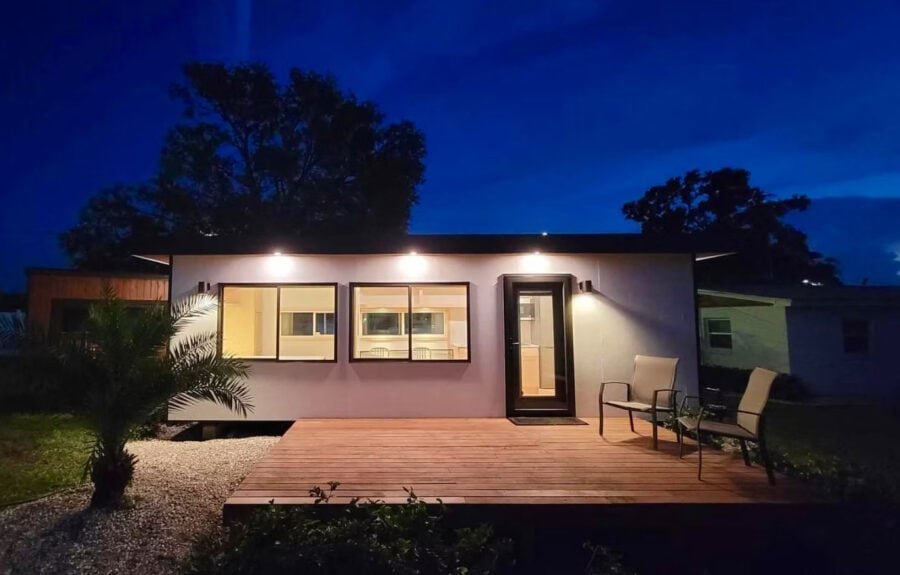 evista-xl-tiny-house-009-900x575-1 eVista-XL-Tiny-House-009