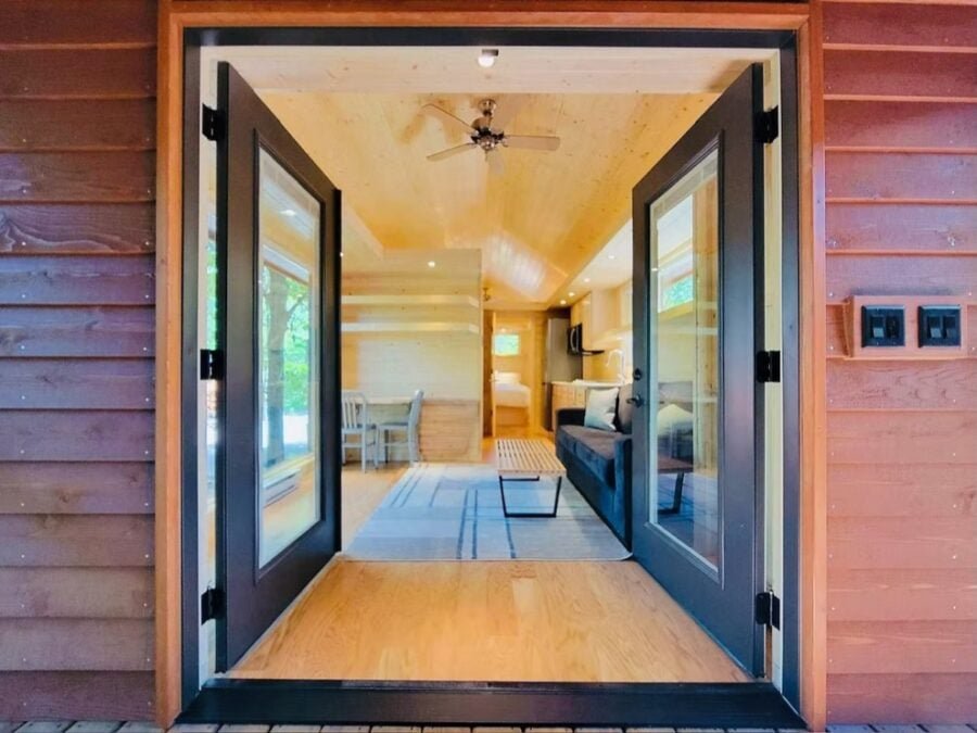 Classic King Tiny House on Lot 14 – Canoe Bay Village – Northern Wisconsin 001