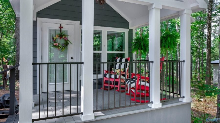 Park Model Tiny House with Land in Alabama 001