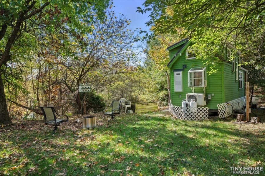 designed-built-by-architect-XLSLF8DM6K-02