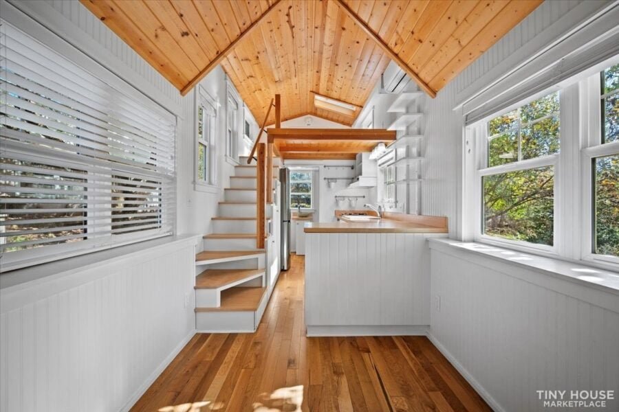 designed-built-by-architect-XLSLF8DM6K-10