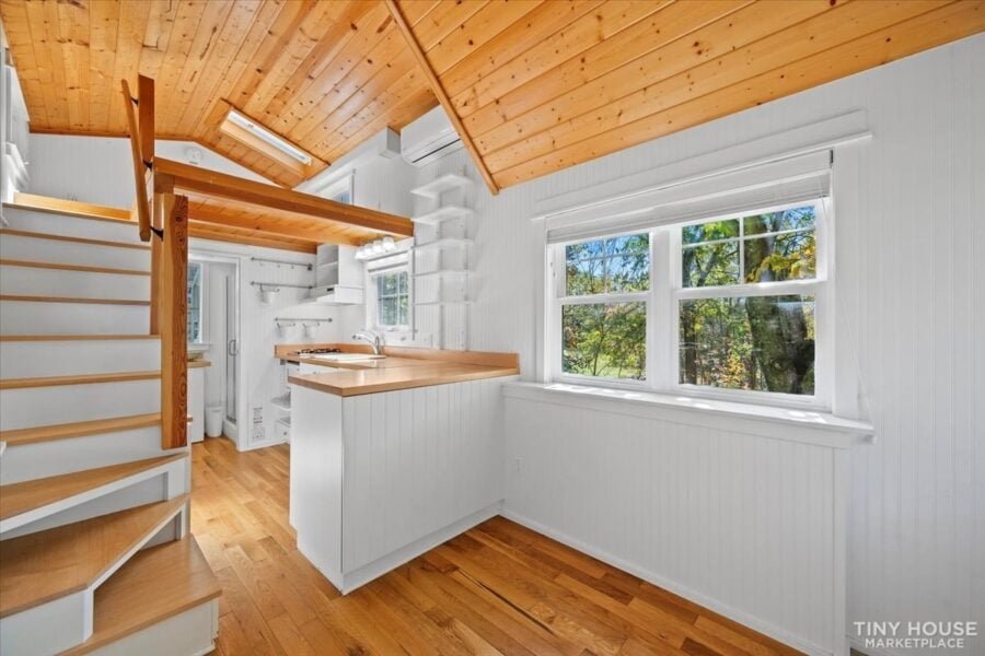 designed-built-by-architect-XLSLF8DM6K-12