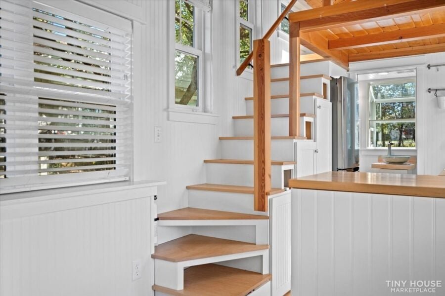 designed-built-by-architect-XLSLF8DM6K-13