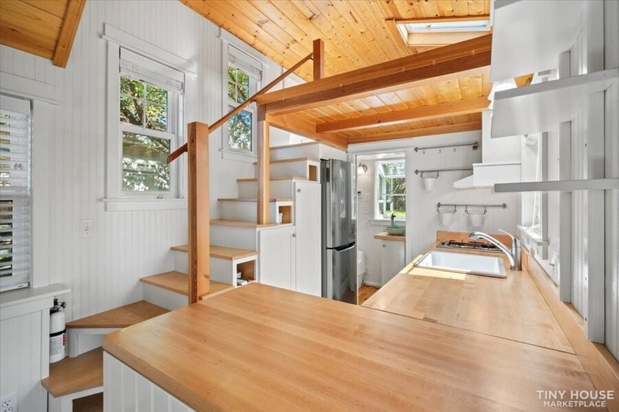 designed-built-by-architect-XLSLF8DM6K-15