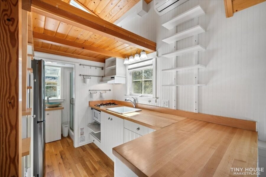 designed-built-by-architect-XLSLF8DM6K-19