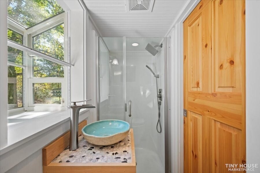 designed-built-by-architect-XLSLF8DM6K-30