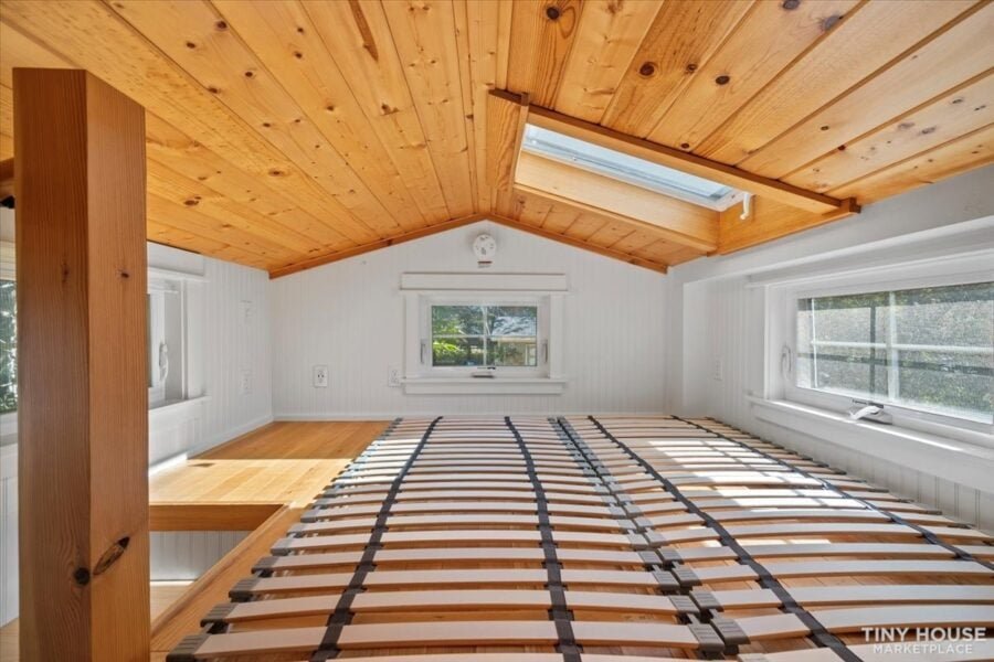 designed-built-by-architect-XLSLF8DM6K-32