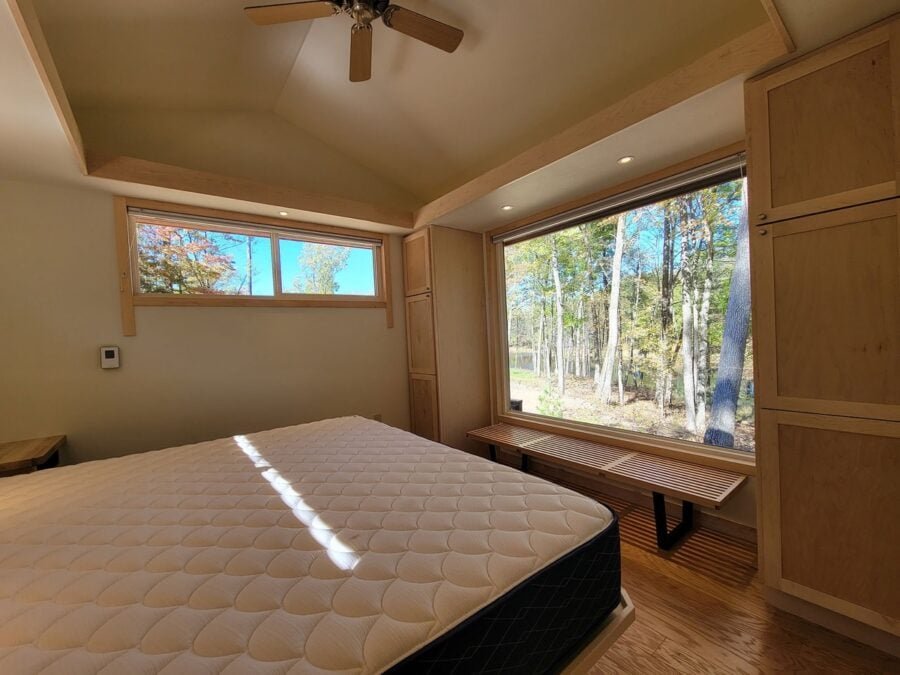 King XL Tiny House Lot 19 Canoe Bay Village 007