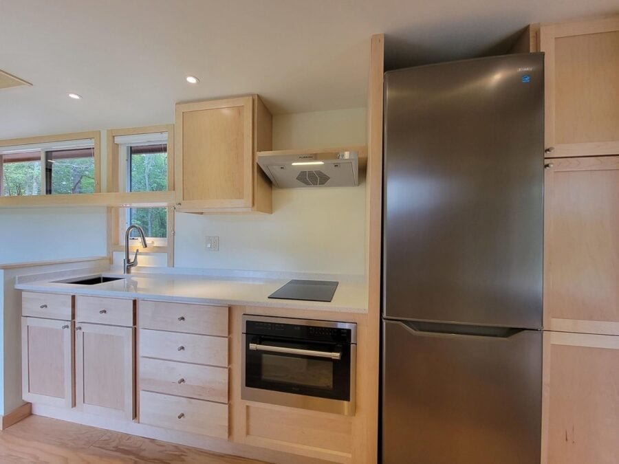 Unit 17 Canoe Bay Village Tiny House 005