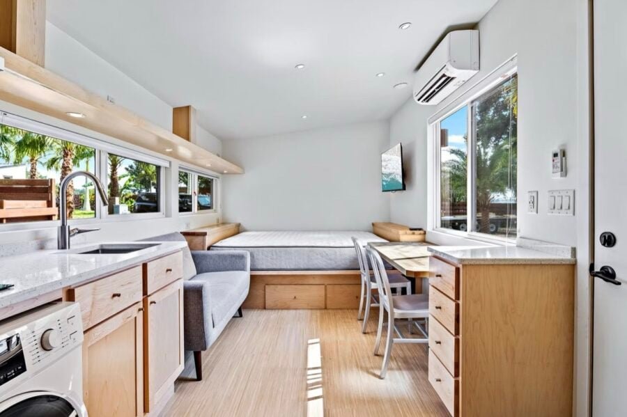 Escape Tampa Bay Duplex/Villas - Unit 31 Available For Rent