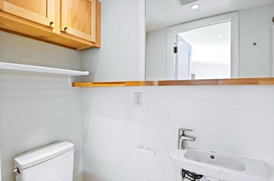 Escape Tampa Bay Duplex/Villas - Unit 31 Available For Rent