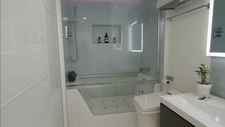 His Ultra Modern & Luxurious Tiny Home 2