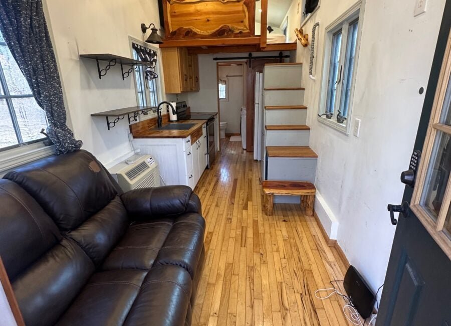 Move-In Ready Tiny Home on Lookout Mountain River Ridge Escapes 007