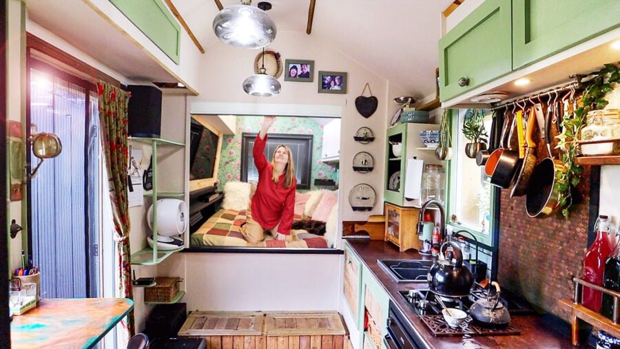 the-off-grid-ireland-dream-tiny-house-interior-exploring-alternatives-900x507-1 The Off Grid Ireland Dream - Tiny House Interior - Exploring Alternatives