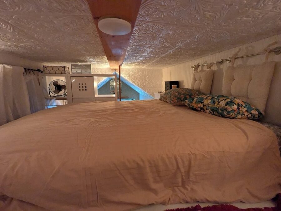 Tiny House For Rent in Corinth NY 0026