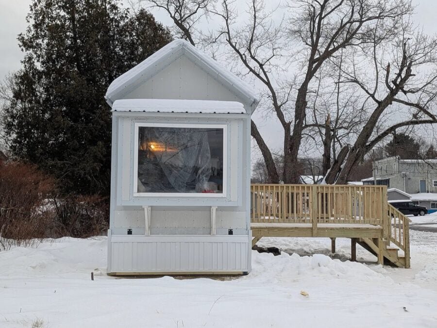 Tiny House For Rent in Corinth NY 0029