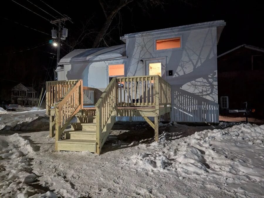 Tiny House For Rent in Corinth NY 004